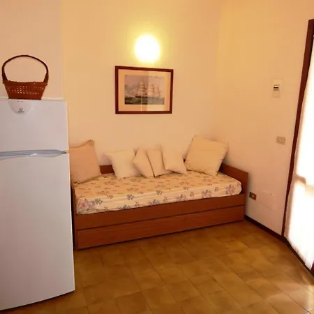 Apartment In 23134 *